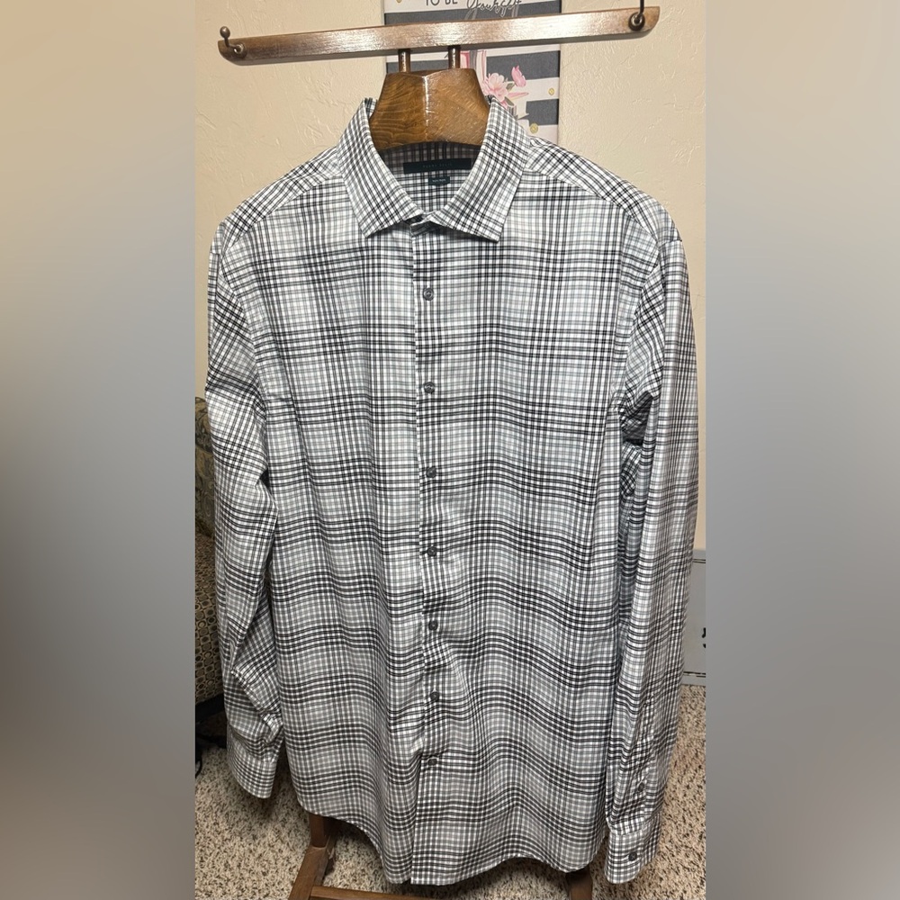 Perry Ellis Men’s Long Sleeve Black and White Plaid Button Down Shirt - Picture 1 of 6